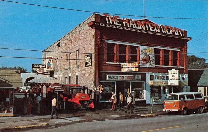Soo Train Tours - Old Postcard (newer photo)